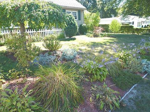 88 Madeleine Ave, Woonsocket, RI 02895 photo 2