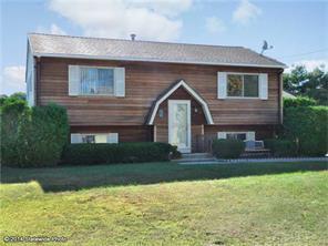 27 Spencer Dr, Westerly, RI 02891 photo 3