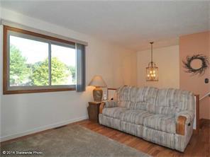 27 Spencer Dr, Westerly, RI 02891 photo 9