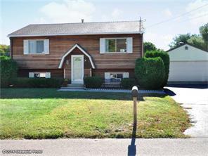 27 Spencer Dr, Westerly, RI 02891 photo 1