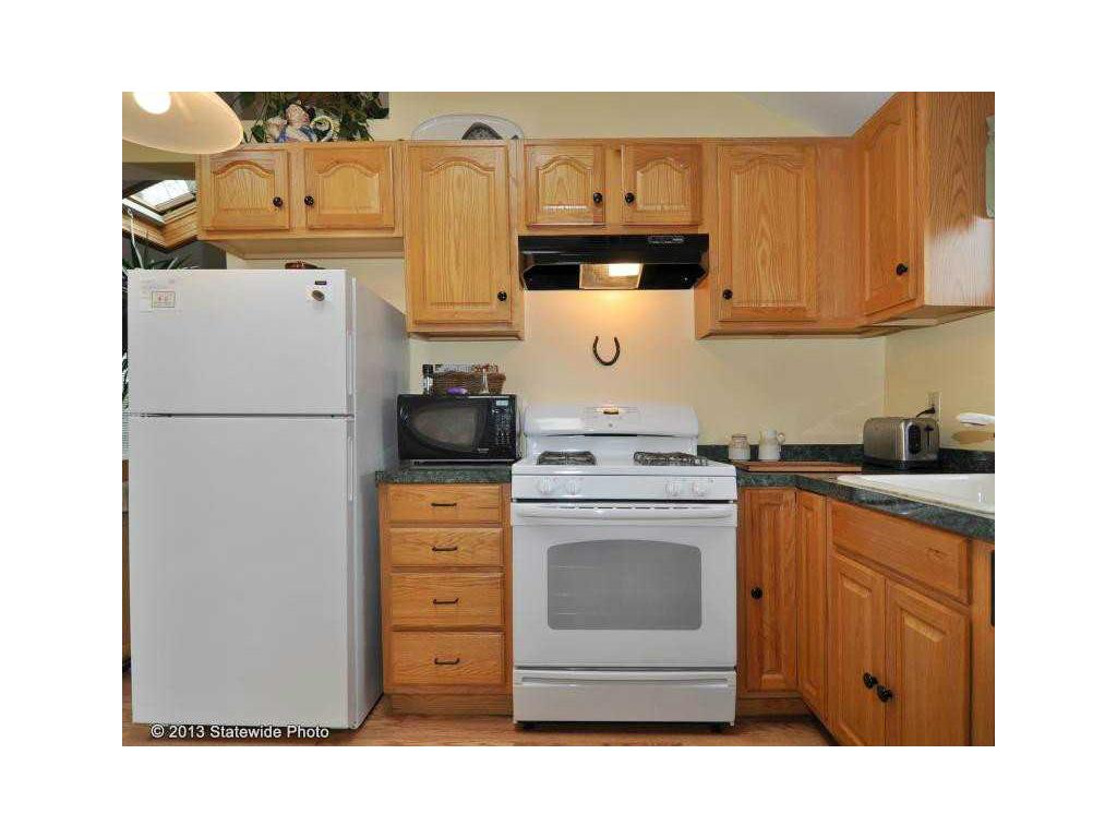 6 Huron St, Warwick, RI 02889 photo 13