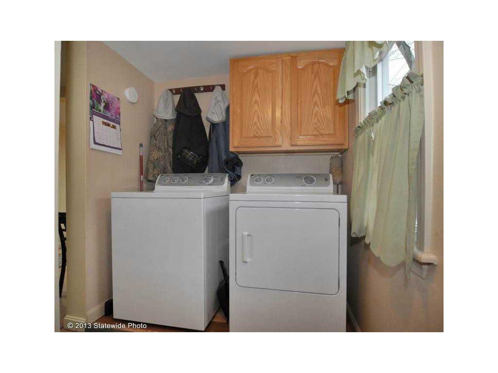 6 Huron St, Warwick, RI 02889 photo 14