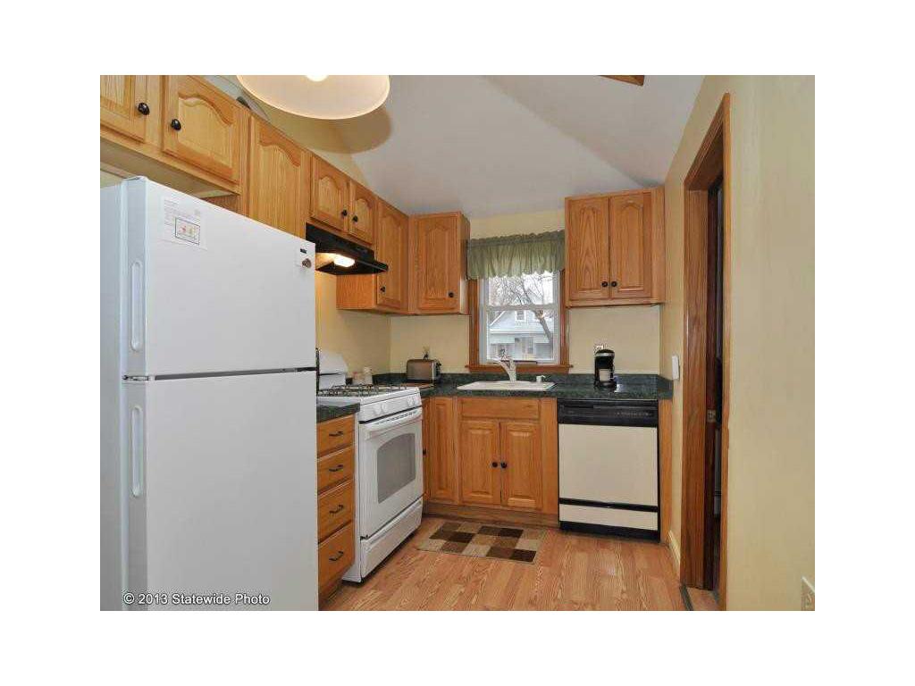 6 Huron St, Warwick, RI 02889 photo 12