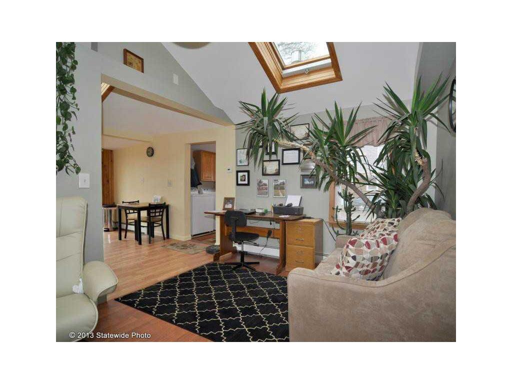 6 Huron St, Warwick, RI 02889 photo 17
