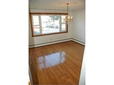 108 Angell St, Woonsocket, RI 02895 photo 9