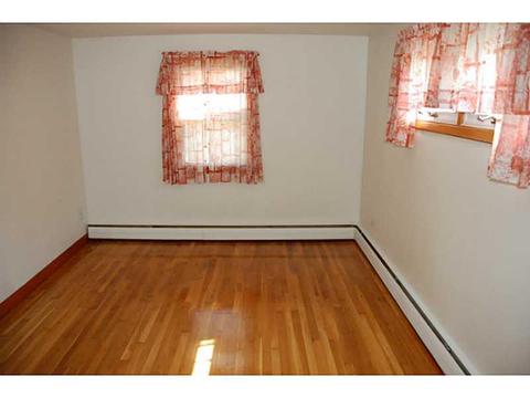 108 Angell St, Woonsocket, RI 02895 photo 11
