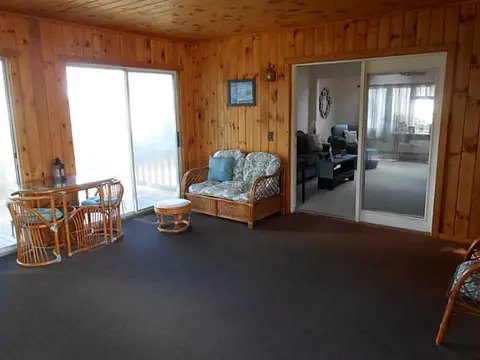 27 Tower St, Westerly, RI 02891 photo 5