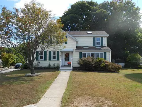 27 Tower St, Westerly, RI 02891 photo 14