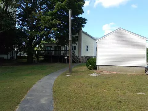 27 Tower St, Westerly, RI 02891 photo 13
