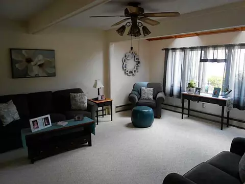 27 Tower St, Westerly, RI 02891 photo 4