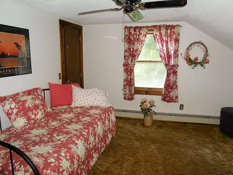 27 Tower St, Westerly, RI 02891 photo 8
