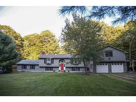 67 Angell Rd, Glocester, RI 02814 photo 1