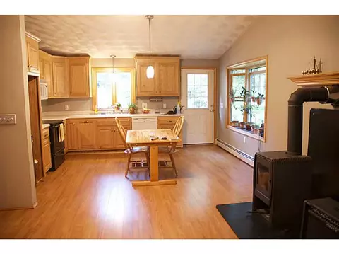 67 Angell Rd, Glocester, RI 02814 photo 18