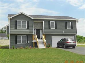 130 Danielle Dr, Woonsocket, RI 02895 photo 1
