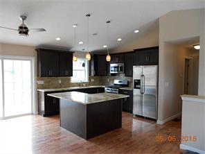 130 Danielle Dr, Woonsocket, RI 02895 photo 3