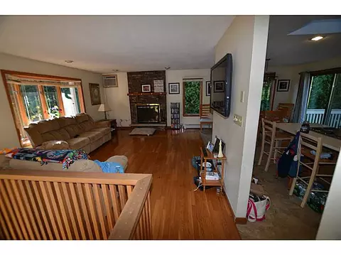20 Pickering Dr, Westerly, RI 02891 photo 8