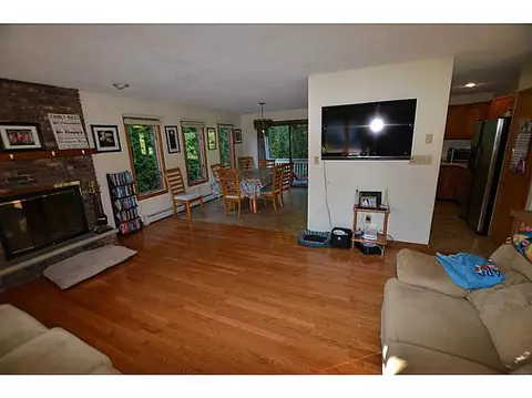 20 Pickering Dr, Westerly, RI 02891 photo 10