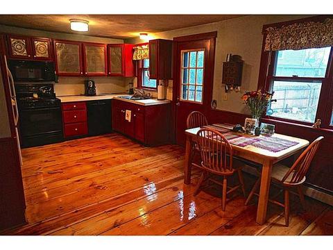 3 Faroe Ct, Warwick, RI 02889 photo 5