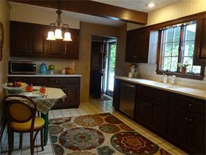 32 School St, Westerly, RI 02891 photo 4