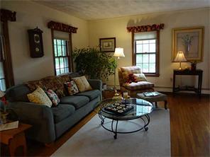 32 School St, Westerly, RI 02891 photo 9