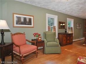 49 Cooper Hill Rd, Mapleville, RI 02839 photo 4