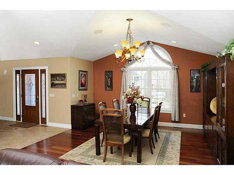 82 Gauthier Dr, Woonsocket, RI 02895 photo 11