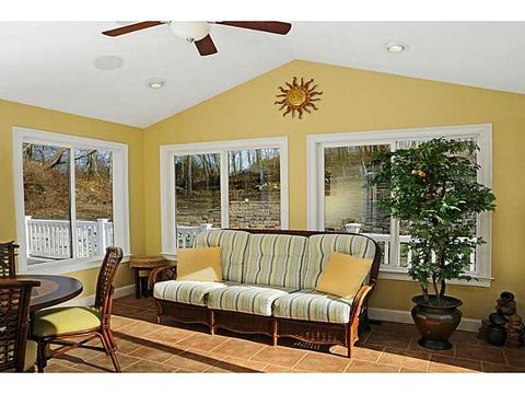 82 Gauthier Dr, Woonsocket, RI 02895 photo 5