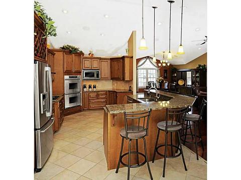 82 Gauthier Dr, Woonsocket, RI 02895 photo 9