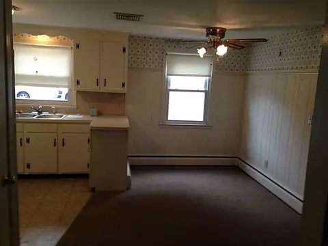 64 Rutherford Ave, Warwick, RI 02886 photo 17