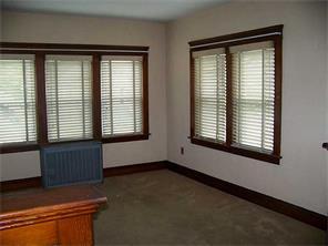 211 Milton Rd, Warwick, RI 02888 photo 3
