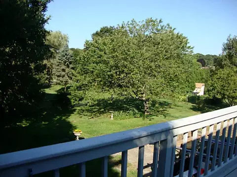 385 Third Beach Rd, Middletown, RI 02842 photo 13