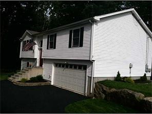 7 Dodd St, Coventry, RI 02816 photo 3
