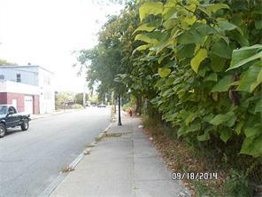160 River St, Woonsocket, RI 02895 photo 14