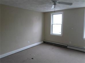 160 River St, Woonsocket, RI 02895 photo 5