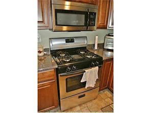32 Everson Dr, Glocester, RI 02814 photo 5