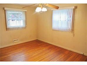 29 Nimitz Rd, Woonsocket, RI 02895 photo 9