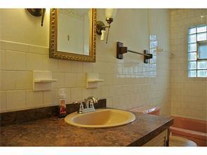 29 Nimitz Rd, Woonsocket, RI 02895 photo 10