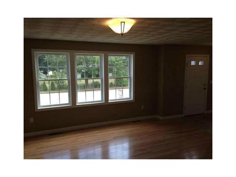 91 Cherry St, Warwick, RI 02888 photo 4