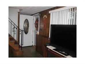 97 Sunrise Ave, Woonsocket, RI 02895 photo 6