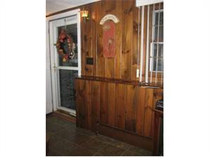 97 Sunrise Ave, Woonsocket, RI 02895 photo 5