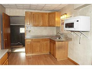 267 Grattan St, Fall River, MA 02721 photo 2