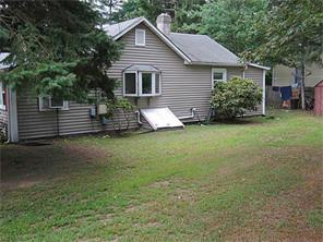 187 Custer St, Warwick, RI 02889 photo 4
