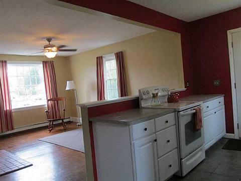 17 Tarleton St, Warwick, RI 02889 photo 13