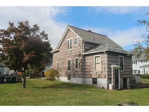 102 Broad St, Warwick, RI 02888 photo 6