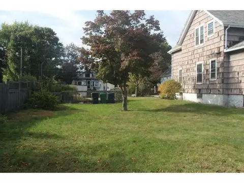 102 Broad St, Warwick, RI 02888 photo 7