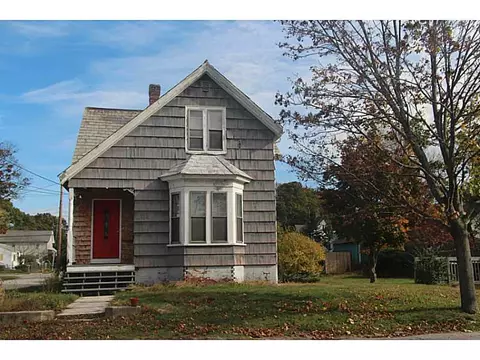 102 Broad St, Warwick, RI 02888 photo 4
