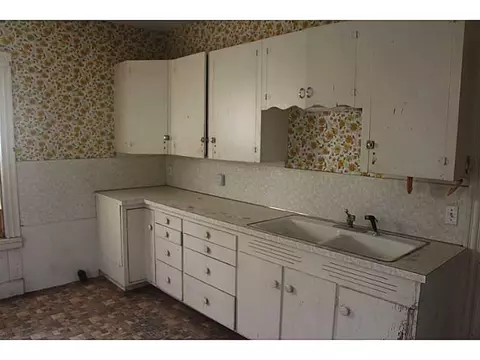 102 Broad St, Warwick, RI 02888 photo 11