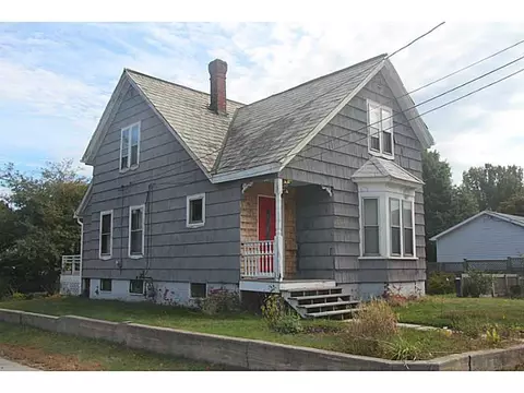 102 Broad St, Warwick, RI 02888 photo 1