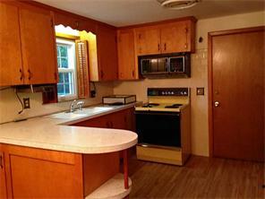 102 Grassmere St, Warwick, RI 02889 photo 2