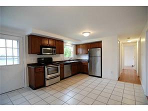 11 Harrison Ave, Westerly, RI 02891 photo 5